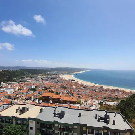 Front Ocean View Nazaré