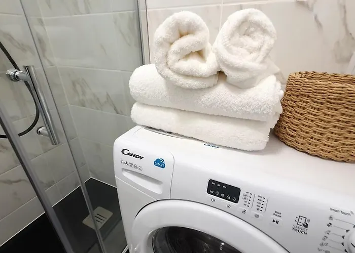 Front Ocean View דירה